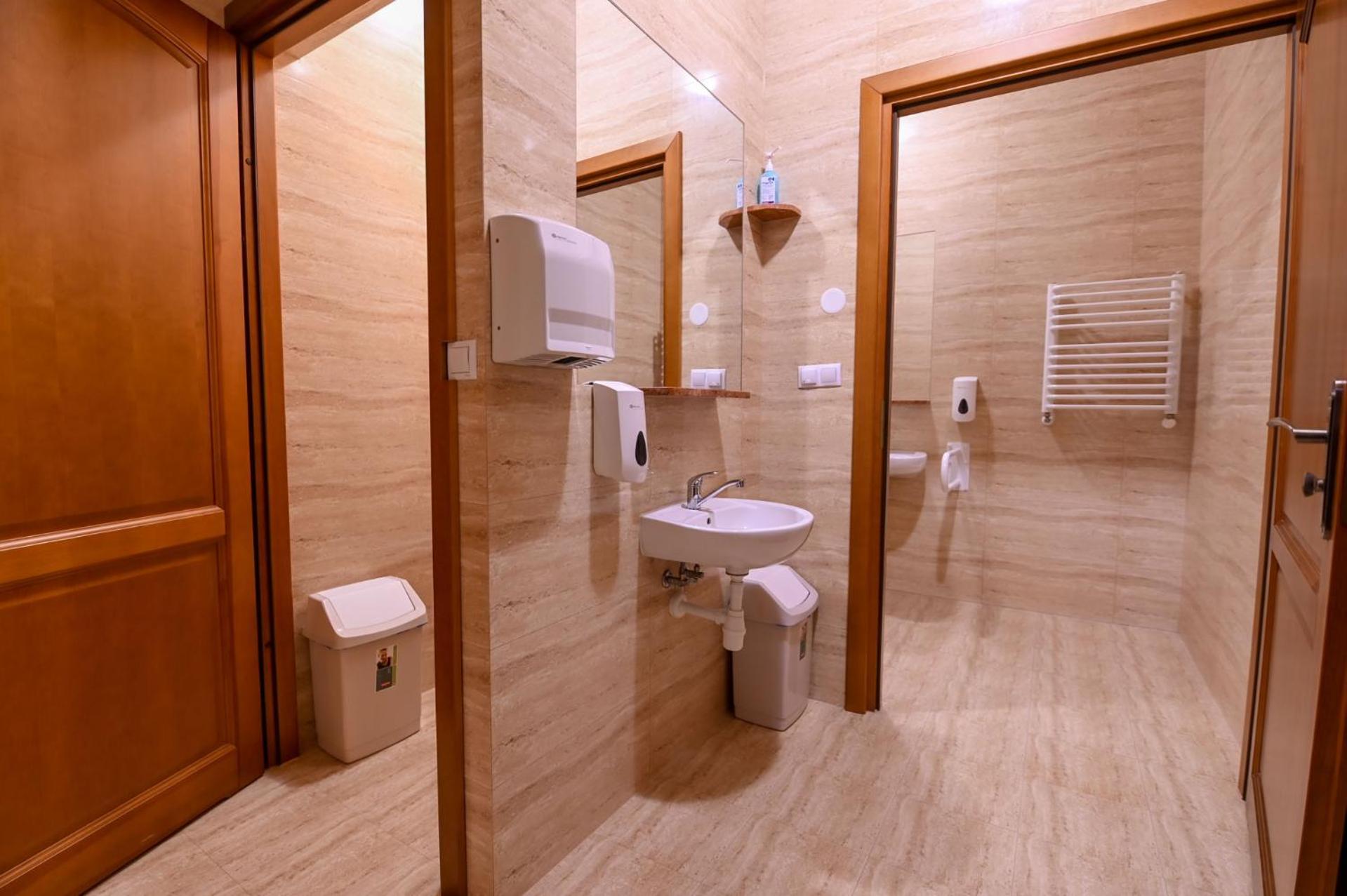 Pod Tatrami 2 - Swietna Lokalizacja, Obok Przystanku Ski Busa Oraz Restauracji, Duzy Parking Białka Tatrzańska Exterior foto