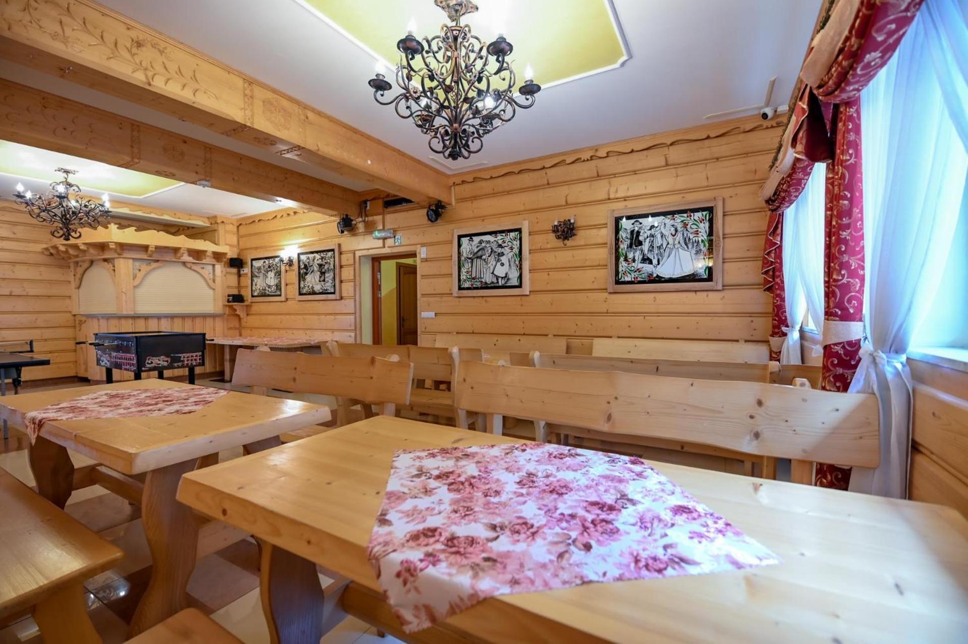 Pod Tatrami 2 - Swietna Lokalizacja, Obok Przystanku Ski Busa Oraz Restauracji, Duzy Parking Białka Tatrzańska Exterior foto